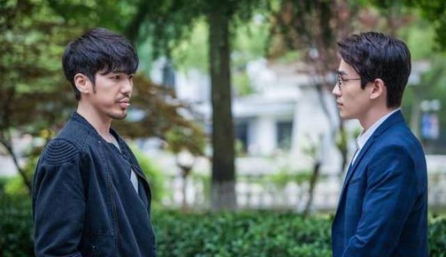 默读三priest走过犯罪的田野感受到微弱却坚定的光