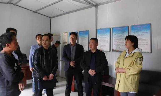 【蒿林动态】县委常委王小元深入蒿林乡调研指导合作社建设及电子商务