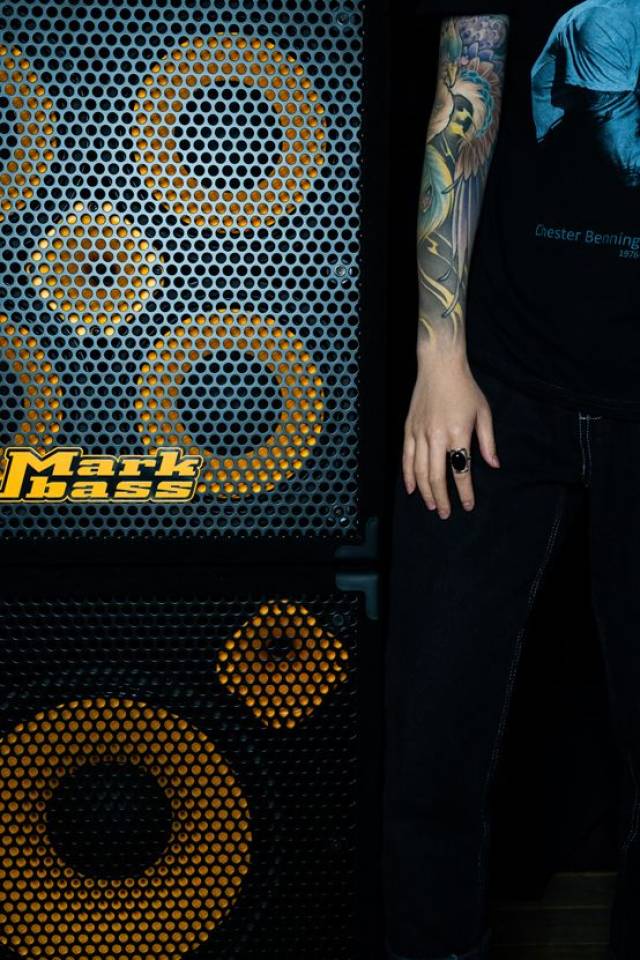 美女贝斯手蒲羽加入markbass大家族