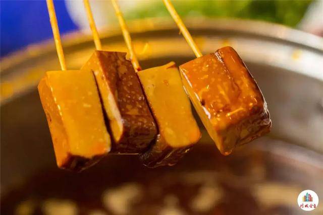 火遍全国的串串界霸主,明星疯狂打卡的马路边边来了!