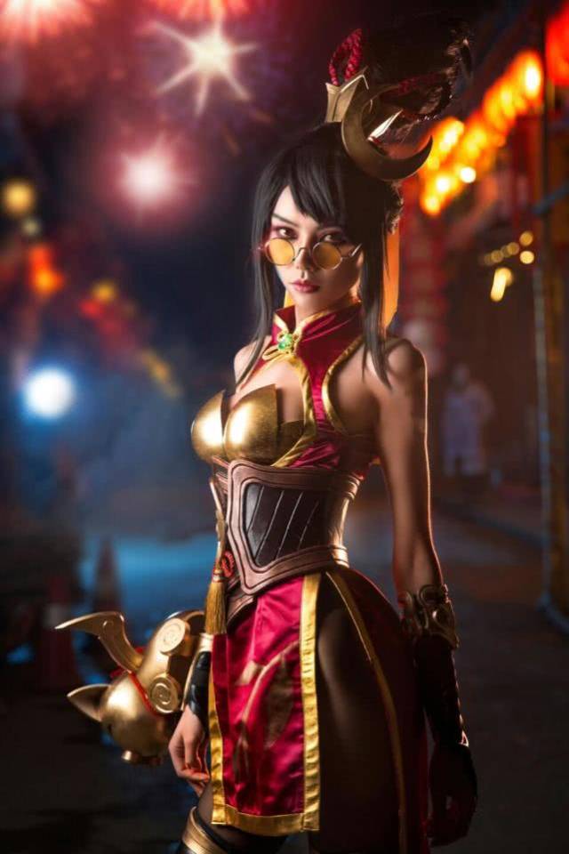 《英雄联盟》薇恩cos:暗夜猎手,称霸峡谷!