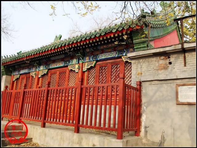 僧王去世时,百姓罢市,巷哭野祭,周末我去僧王府走了一遭