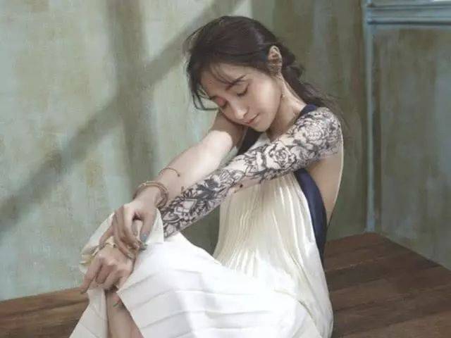 女生纹上大花臂谭维维霸气黑尾酱撩人但都输给了她的美