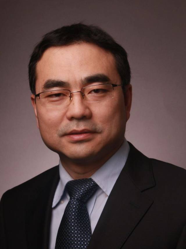 陈兵 浙大二院血管外科主任,医学博士,博士后,主任医师,副教授,硕士