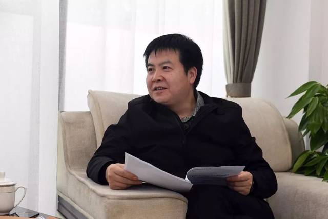 王斌会见中天引控董事长李保平一行