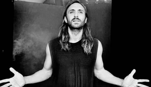 edm | 大卫塔叔,一个被丁日"临幸过"的男人.