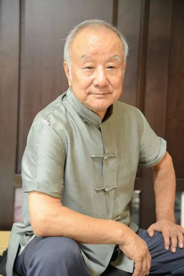 章德明 《欧州记忆---博罗尼亚》 布面油画 50x40cm 2005