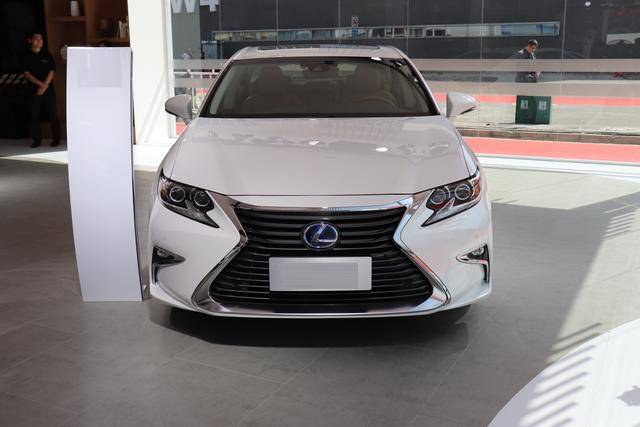 30万左右家用轿车谁更合适这3款车空间够大性能也不差