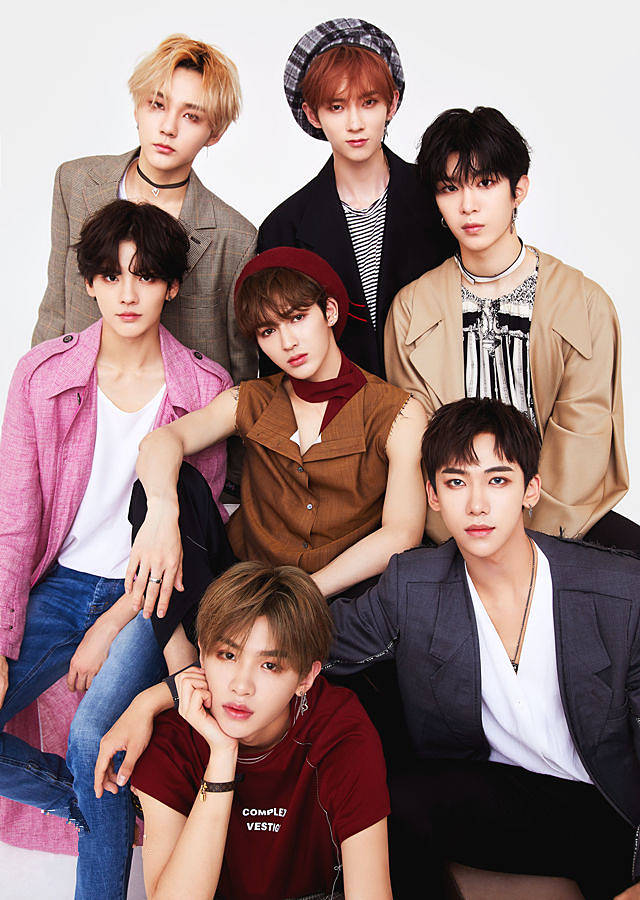 少年可期:范丞丞说东北话,乐华七子素颜又摔跤,网友:够爷们