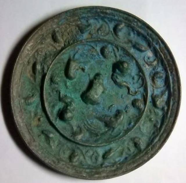 价值百万甚至千万，为何铜镜这么高价值？_搜狐网