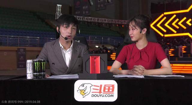 SnakeTC战队两次吃鸡,斗鱼刺激战场中泰对抗