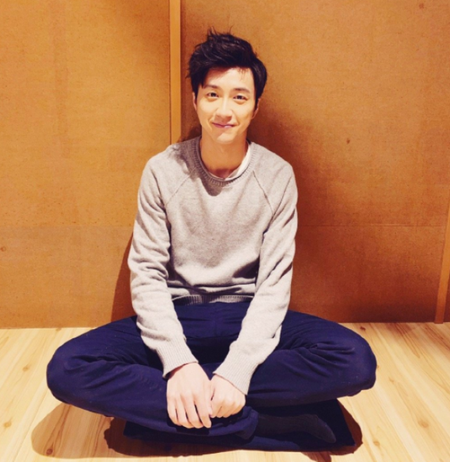 江宏杰是中国台北乒乓球队球员,竞技赛场上的成绩不算出众,但他在里约