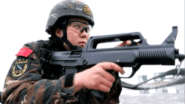 军事纪实女兵纪录片图片