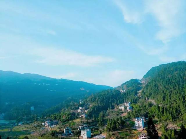 全国最热!今天永川热到32度 外地人民都