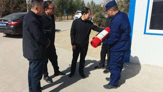 朔州应县县委常委,常务副县长黄军带队开展清明节护林防火检查