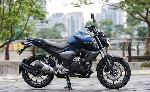 更有大排量气质 2019款雅马哈fzs 150印度发布