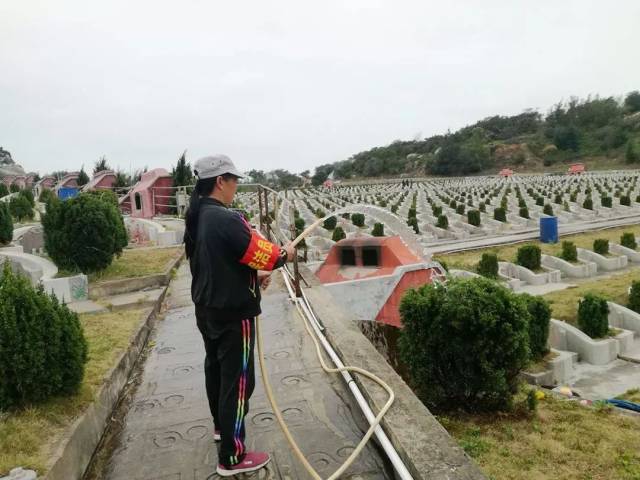 濠江区是全市殡仪服务场所较为集中的辖区,其中既有市殡仪馆(骨灰楼)