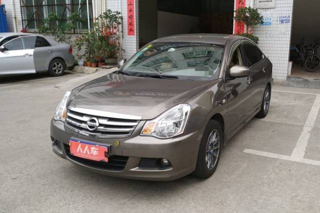 日产轩逸12款经典1.6xe 自动舒适版,经典款就是经典,白看不厌