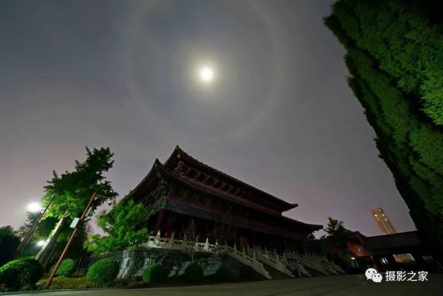 宝相寺位于济宁市汶上县城西北隅,始建于北魏,被称为"北朝最初名胜