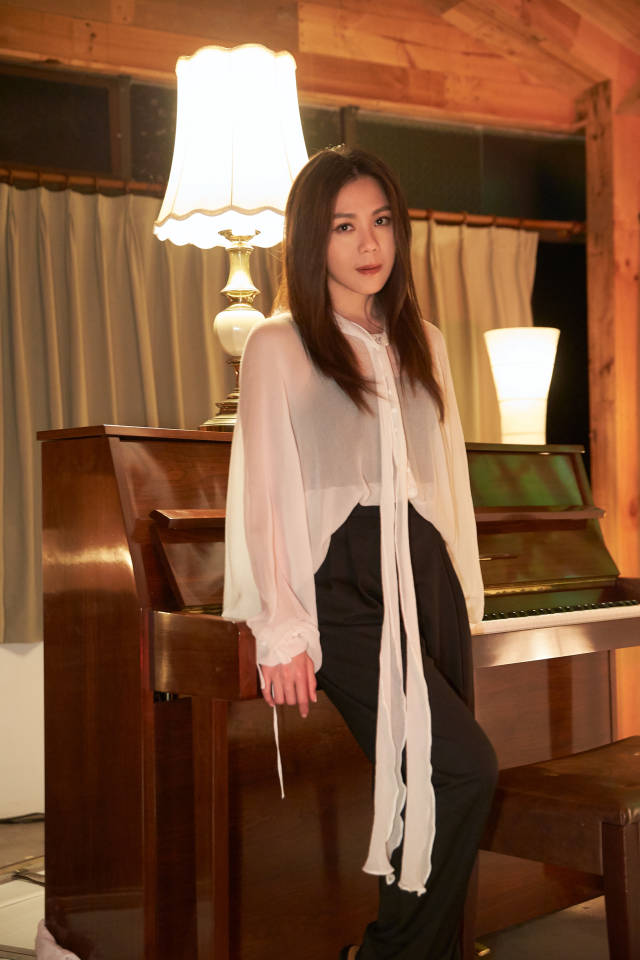 蔡健雅《原谅》mv首播在即 黑胶即将发行