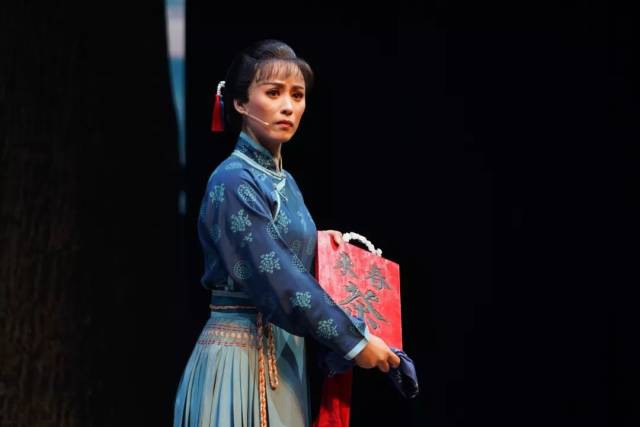 无锡·玉祁第一届锡剧节开幕式暨锡剧《沙家浜》演出昨日下午举行