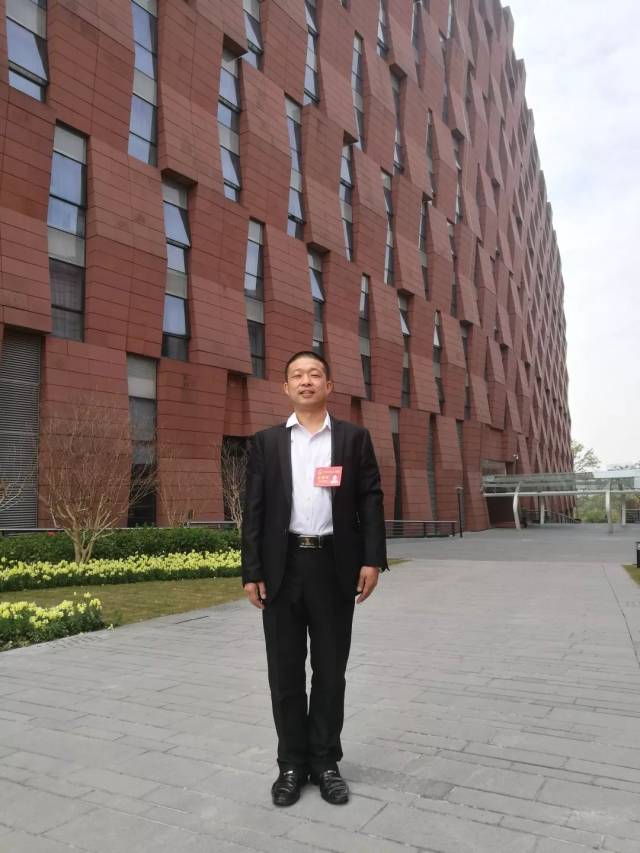 【代表之声】让外来务工人员看得起病,省人大代表李龙建议学深圳做法