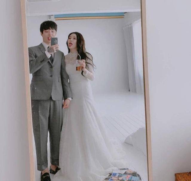 "mystic老婆晒出结婚照!网友看后大呼太好看!