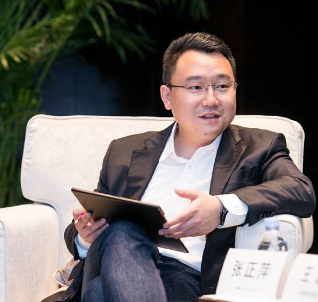 重庆金康赛力斯汽车有限公司创始人,ceo张正萍