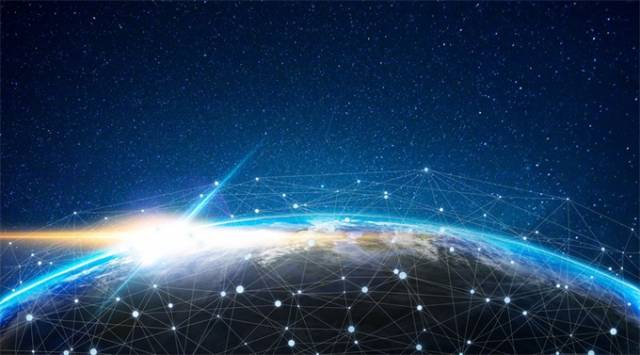 波音卫星疑解体