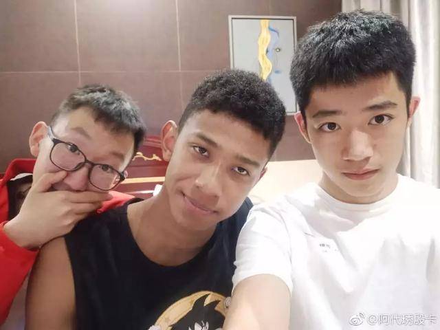 原创国字号"希望之星"首次出现黑人混血儿!16岁190cm打主攻