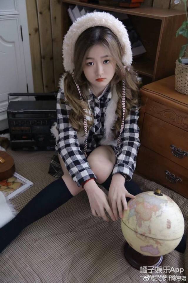 还记得《变形计》里追星花几十万的陈思媛吗?她上了北大?