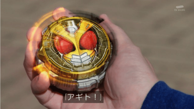 假面骑士时王亚极陀篇翔一手表玩出新境界9位2体上演群踢怪人