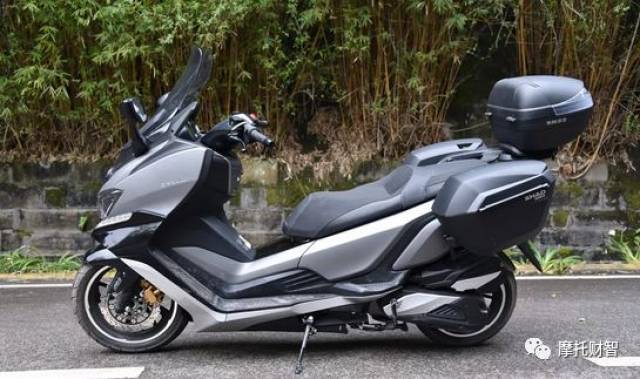 250cc热门踏板:赛科龙rt3睿途三箱旅行版2.798万