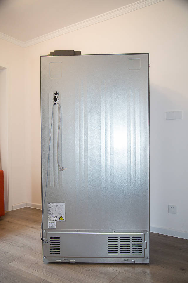 一级能效运行安静空间超大-美的(midea)bcd-541wkpzm(e)冰箱体验
