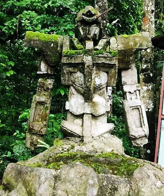 石像 印尼的“古代高达石像”_搜狐网