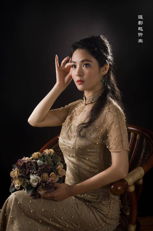 彰显东方女性之美的旗袍,摄影人应如何拍摄出端庄优雅的感觉?