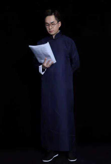 王珊 台词指导:宋博 舞台监督:杨旭 灯光:李晶 音响:杨凌/高慧泽 化妆