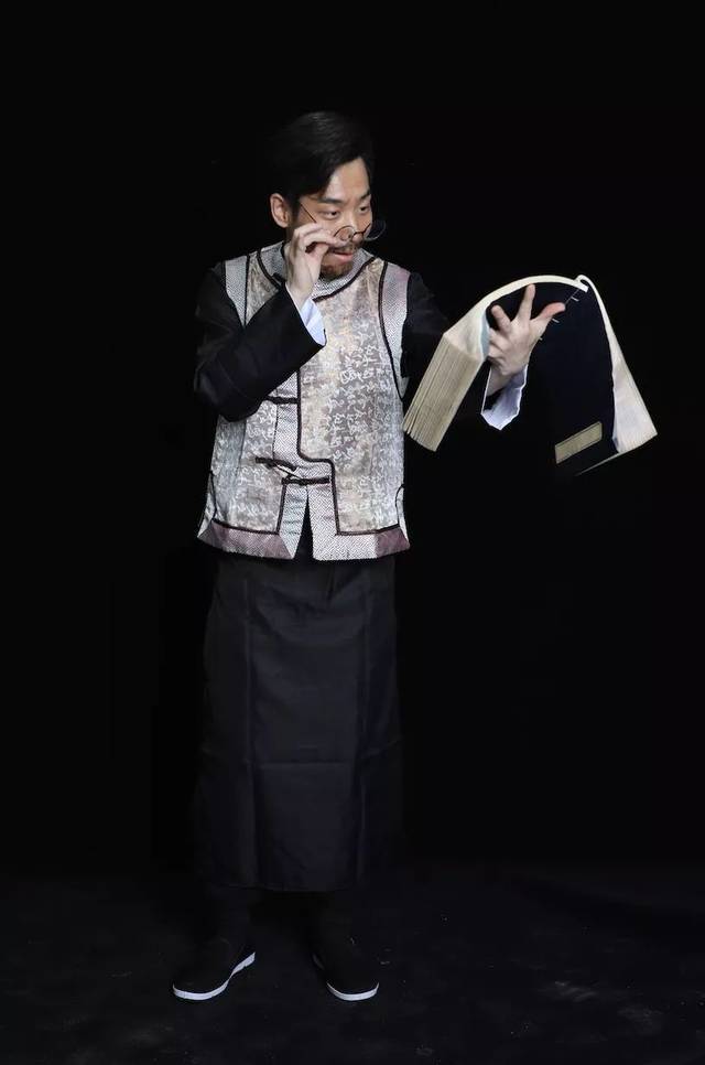 王珊 台词指导:宋博 舞台监督:杨旭 灯光:李晶 音响:杨凌/高慧泽 化妆