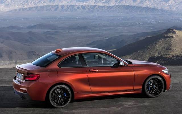 入门即8at,宝马后驱跑车,操控性没得说,纯进口25万出头起!