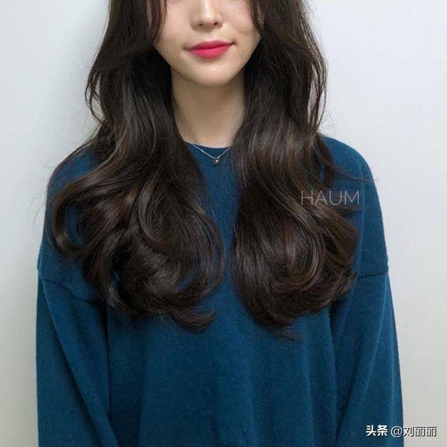 听说梳大波浪的都是女神,也不知真假?
