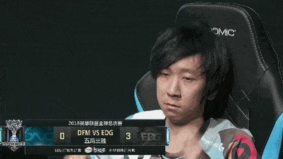 560_314gif 动态图 动图
