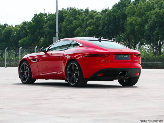 最适合姑娘开的百万级豪车,渣男看了都得靠边站