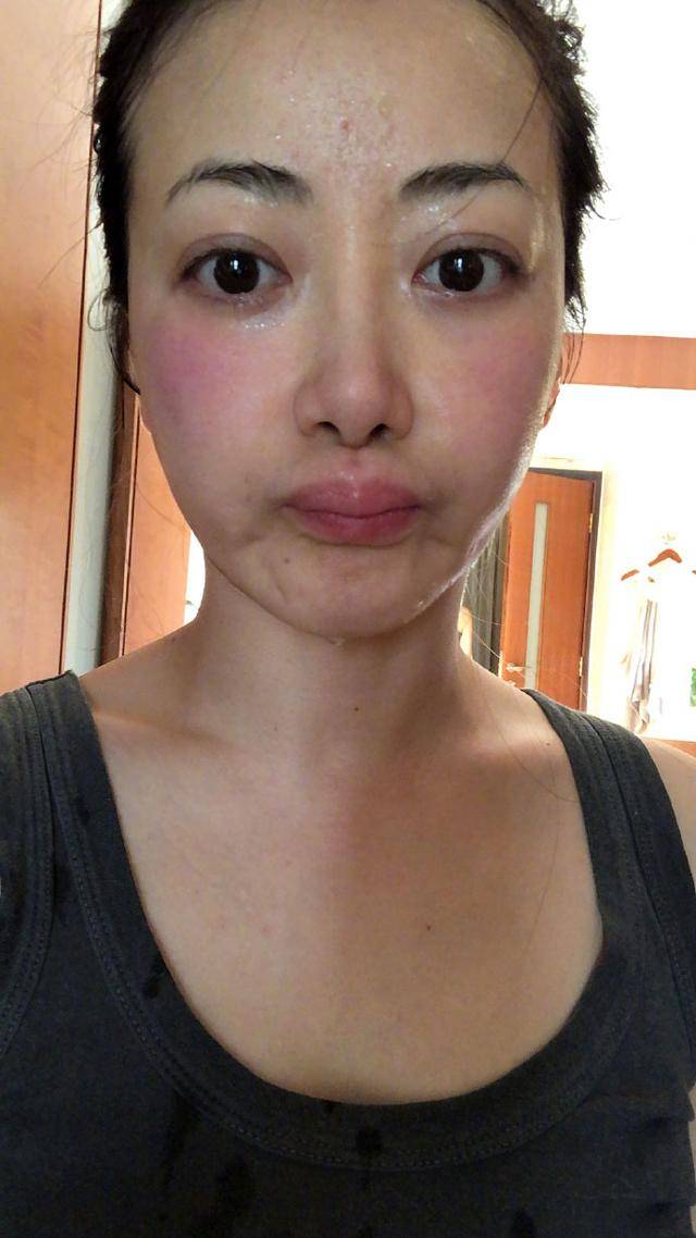 陈紫函晒无滤镜无美颜卸妆照,网友:明星素颜照也太真实了吧!