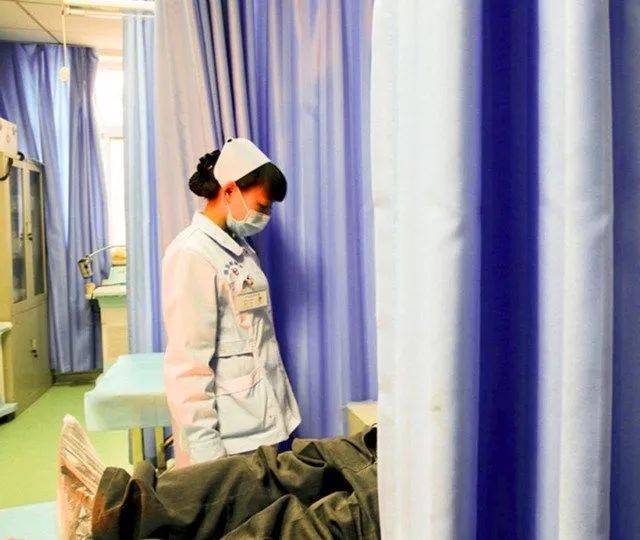 配合!女护士献身取精"千姿百态"-第2张图片-追风博客