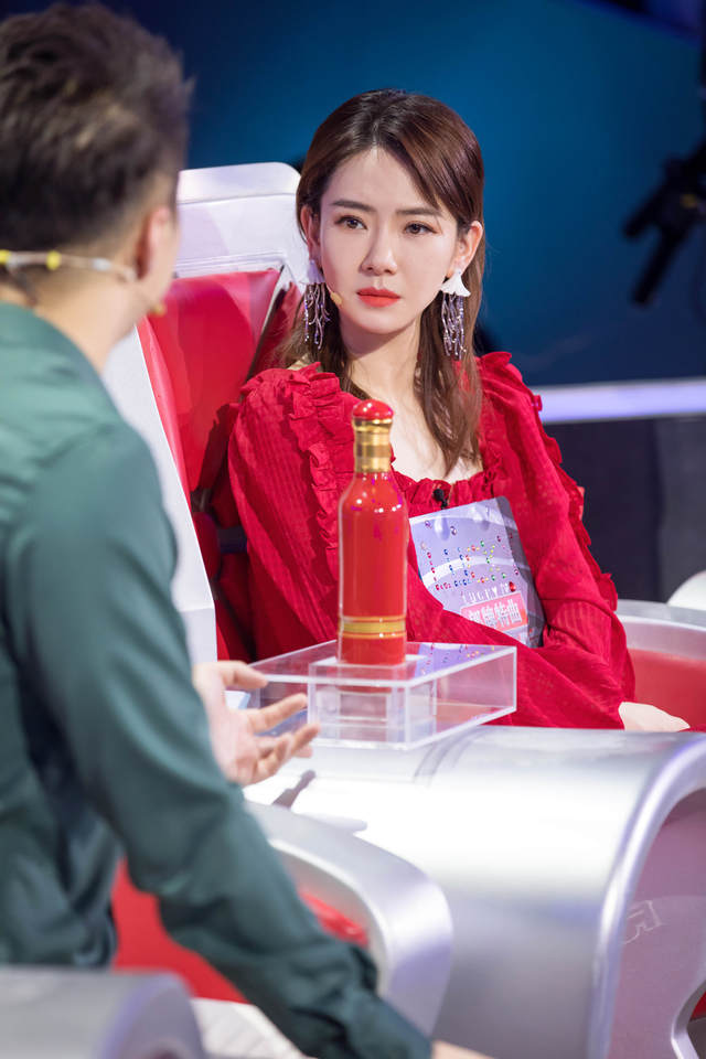 由郑林楷,宋一骜,刘仁杰,凡正阳,栾雨,杨易,丁若虚,王易木组成的中国