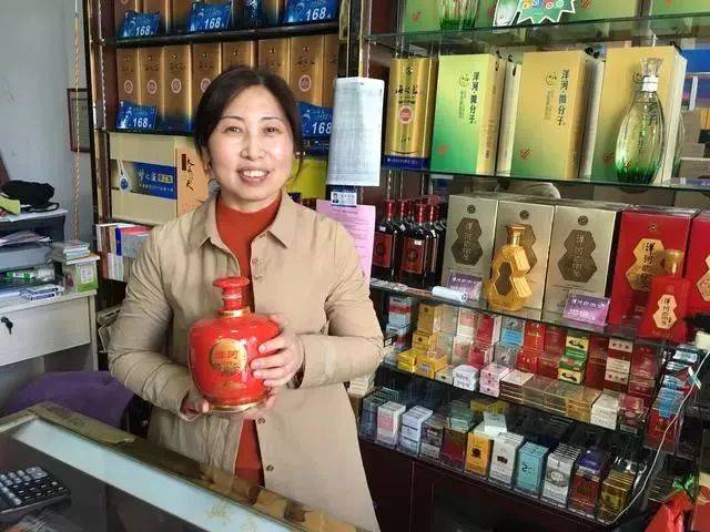 烟酒店老板揭秘:这些白酒才值得收藏!