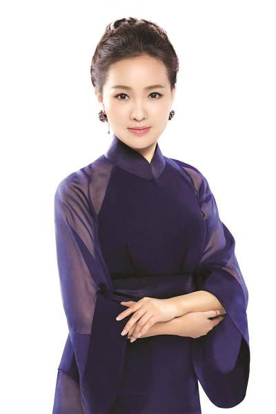 文华表演奖得主雷佳:一个能感动你的当代"白毛女"