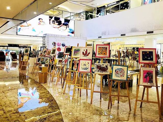预告| "天真者的画笔"画展万达站本周开启!边看画展边享优惠大礼