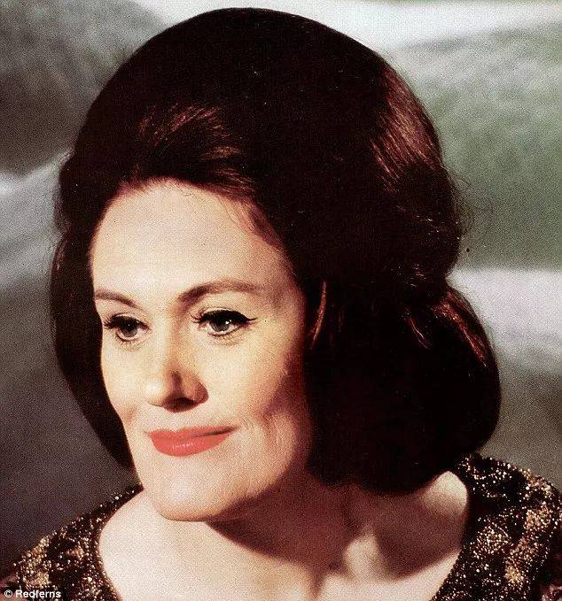 【924|欣赏】音乐史上最伟大的50位女高音(附50首珍藏版)