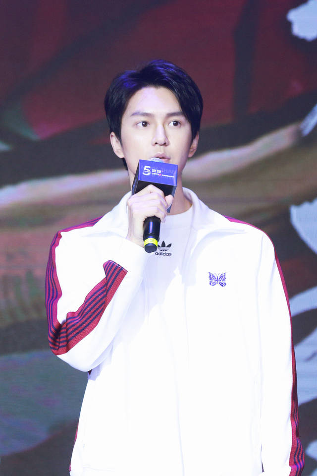 在乎兄弟情,可以为陈灏(曹杨饰)出头而和